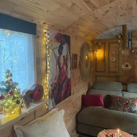 Сasa de vacaciones Roulotte Insolite U Tragulinu *