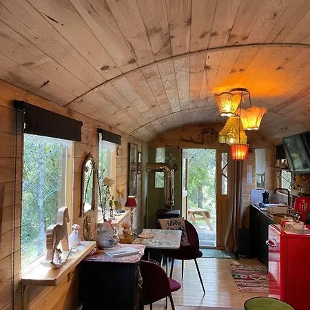 Сasa de vacaciones Roulotte Insolite U Tragulinu