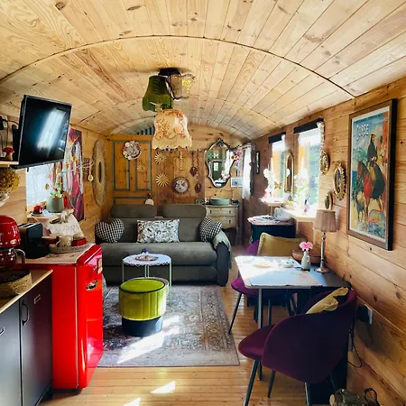 Roulotte Insolite U Tragulinu Сasa de vacaciones Zonza