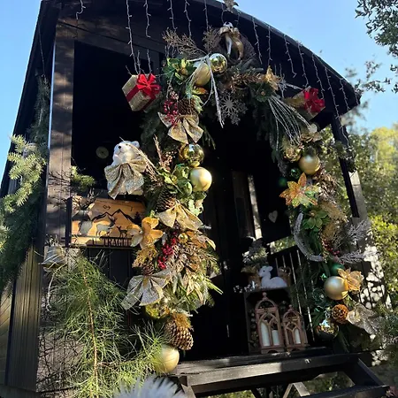 Roulotte Insolite U Tragulinu