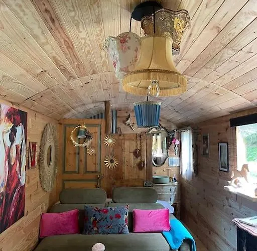 Roulotte Insolite U Tragulinu