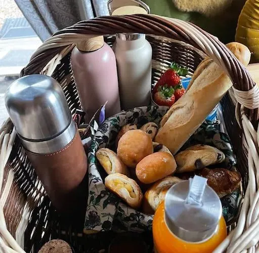 Nyaraló Roulotte Insolite U Tragulinu *