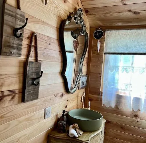 Roulotte Insolite U Tragulinu Tatil Evi Zonza