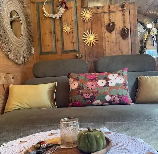 Roulotte Insolite U Tragulinu *